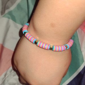 clay bead braclet